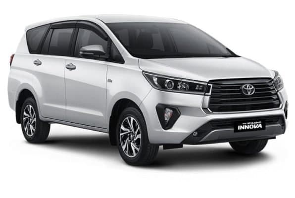 TOYOTA INNOVA CRYSTA