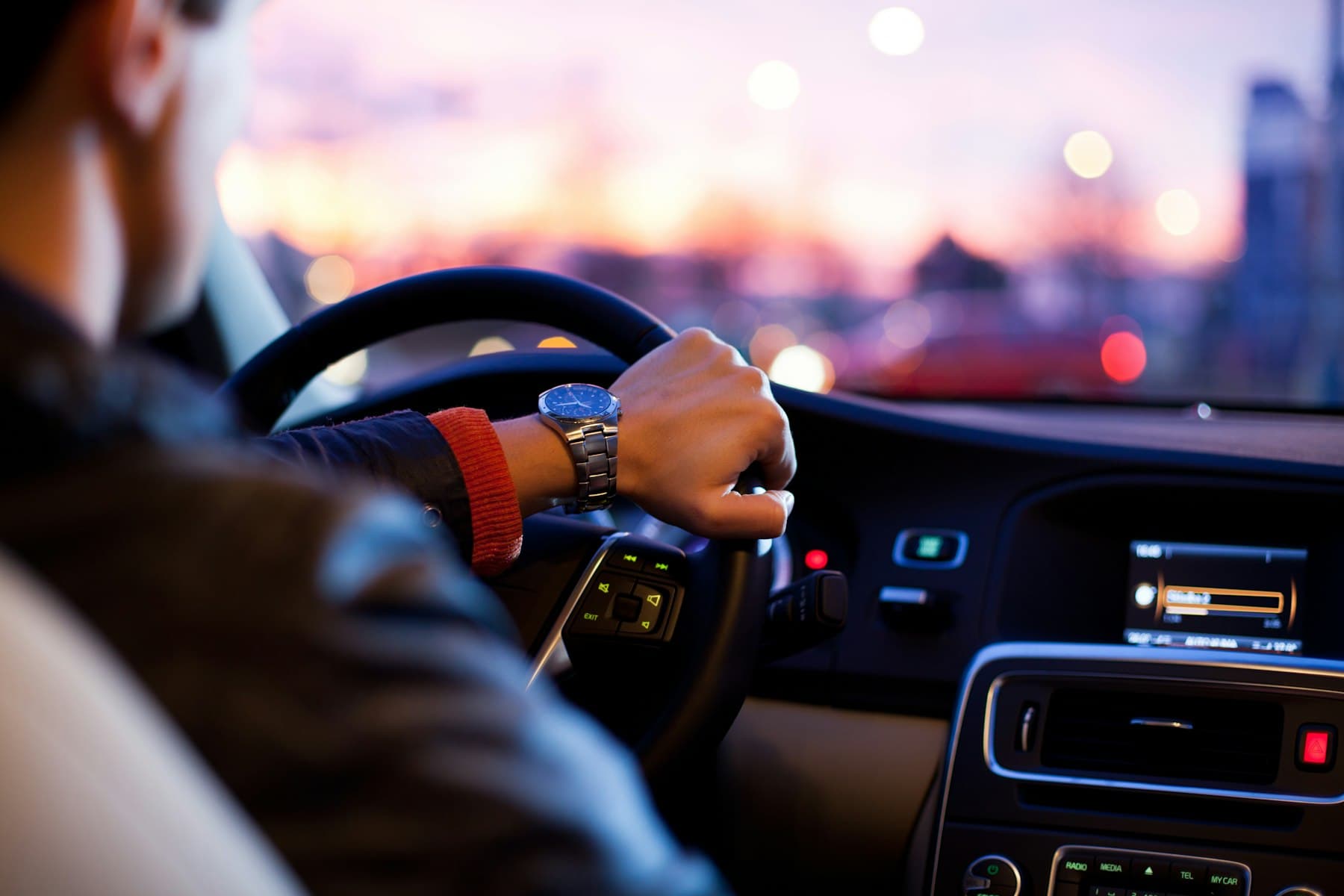 R Cabs highway cab service
